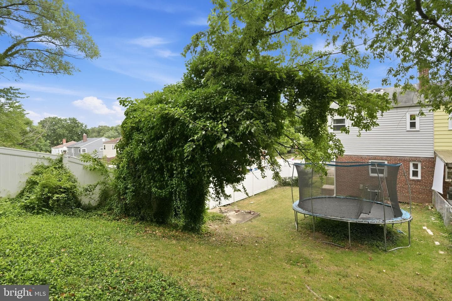 2217 Lakewood Street photo 18