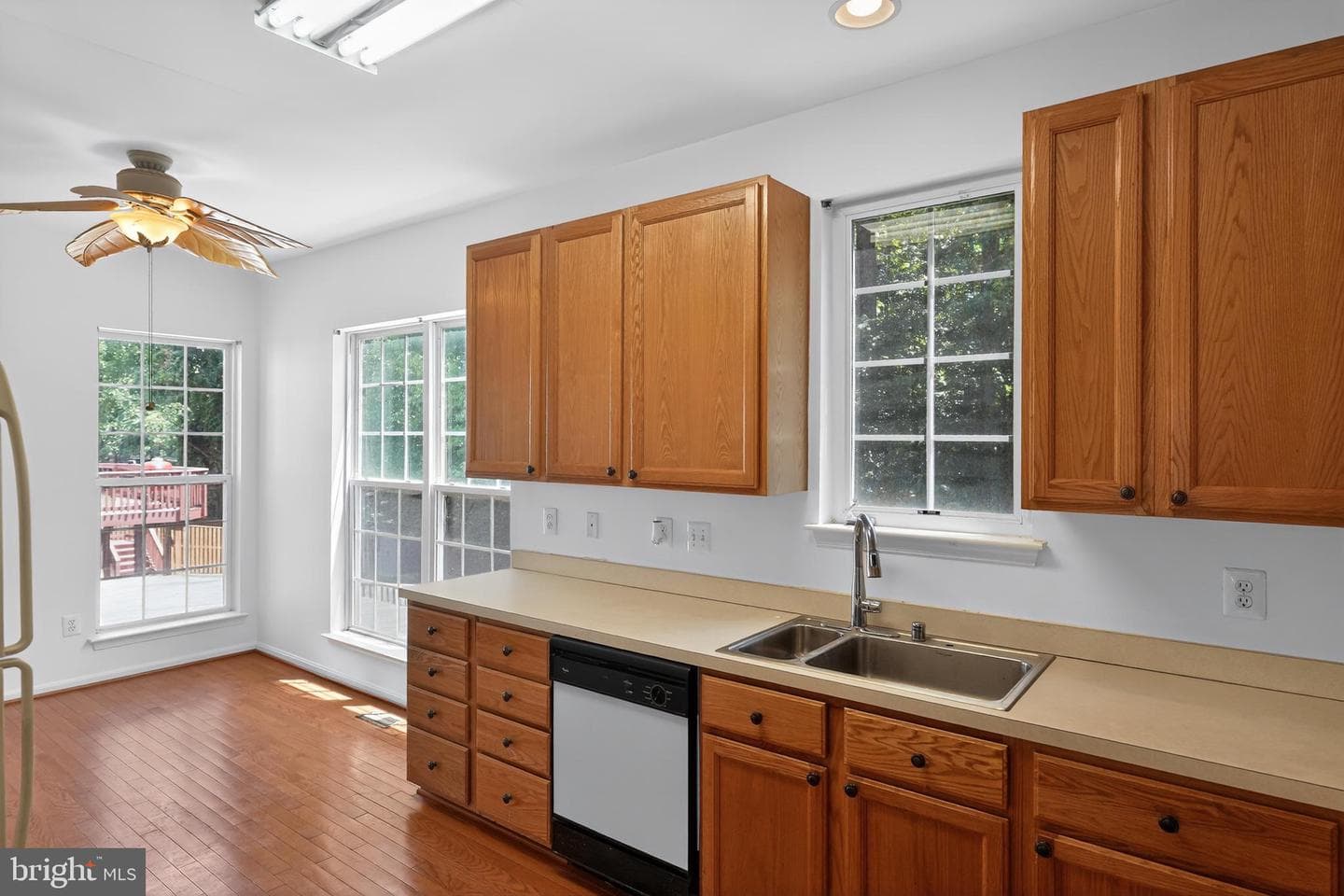 9200 Fox Park Road photo 11