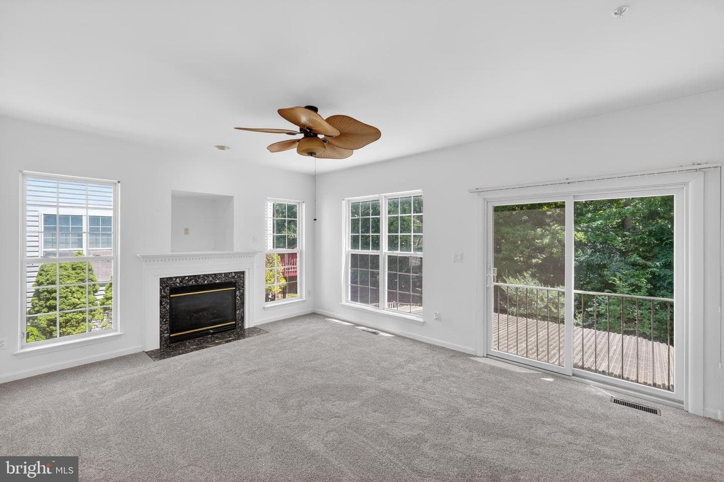9200 Fox Park Road photo 4