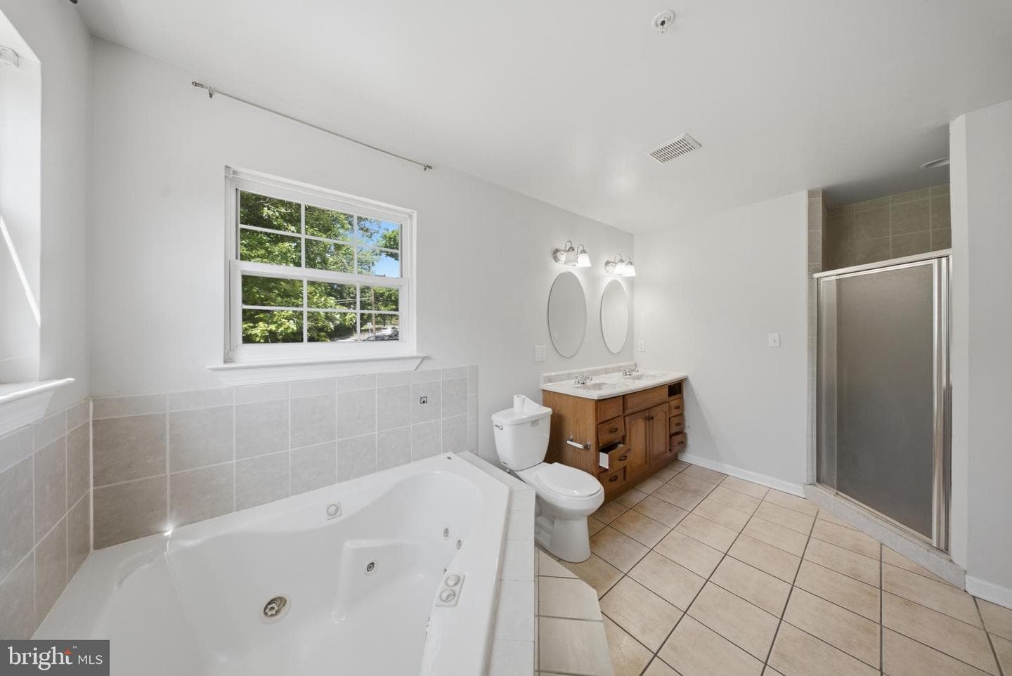 7611 Temple Hill Road photo 13