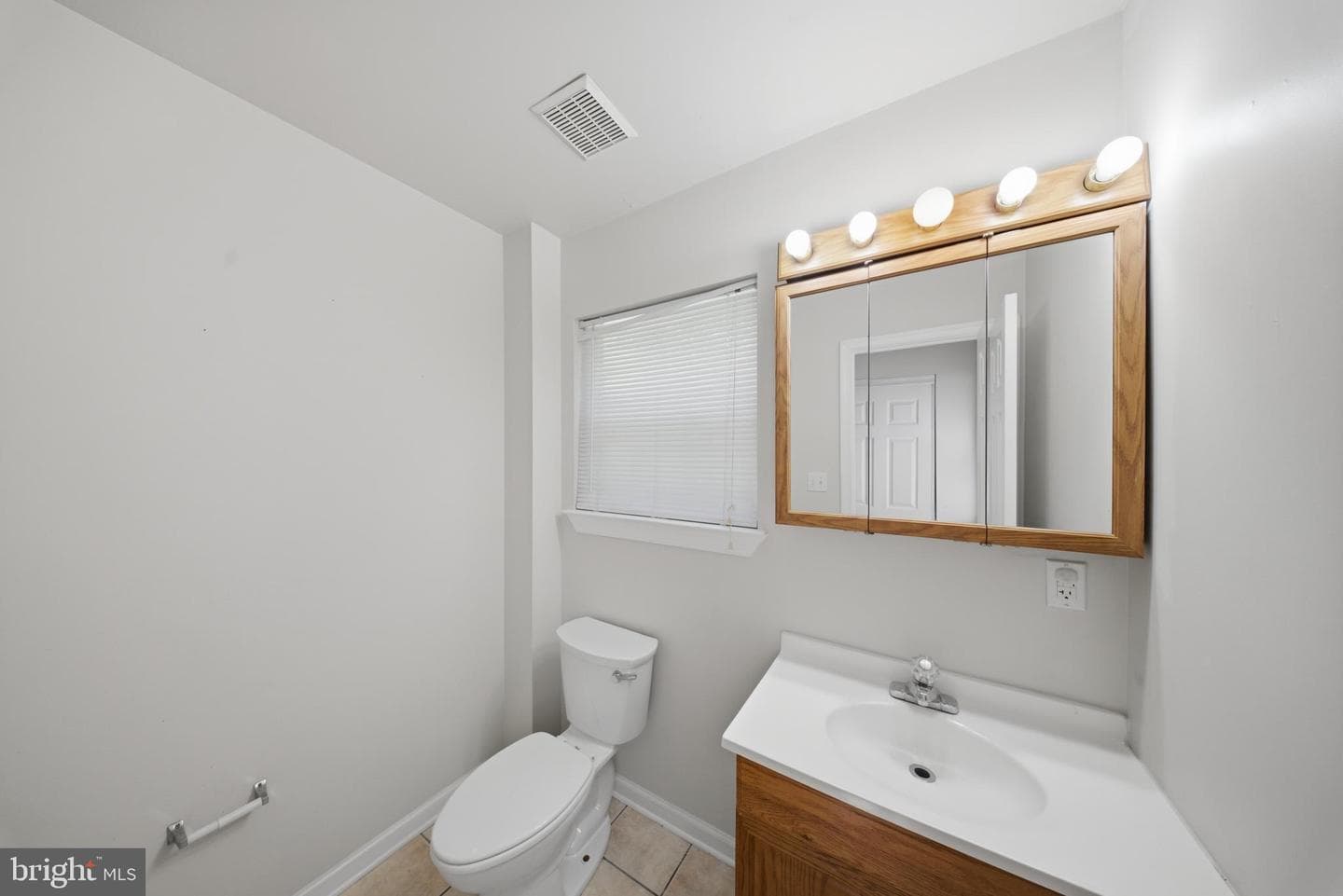 7611 Temple Hill Road photo 7