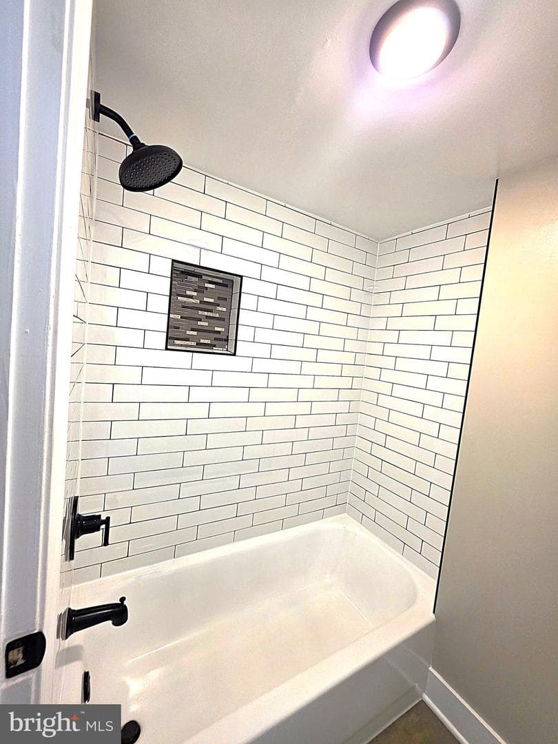 1836 Metzerott Road Road #427 photo 14