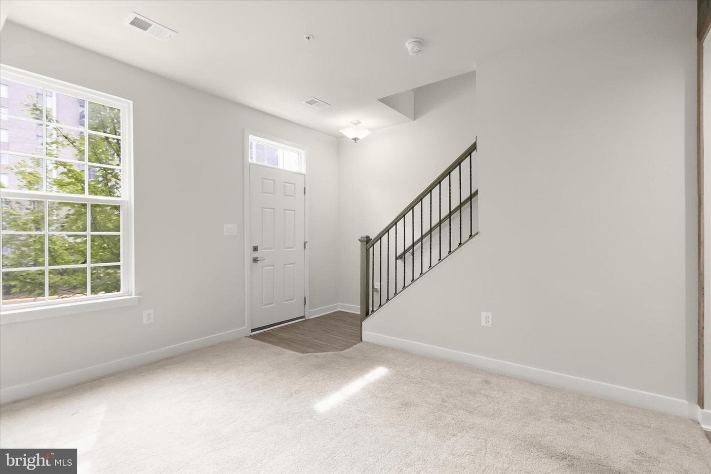 4709 Crest View Drive photo 13