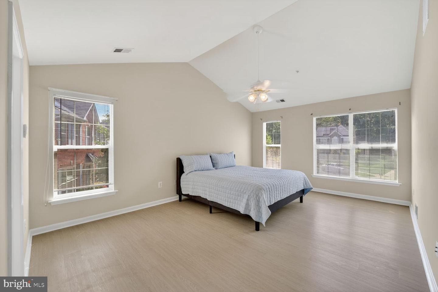 7712 Blue Point Avenue photo 21