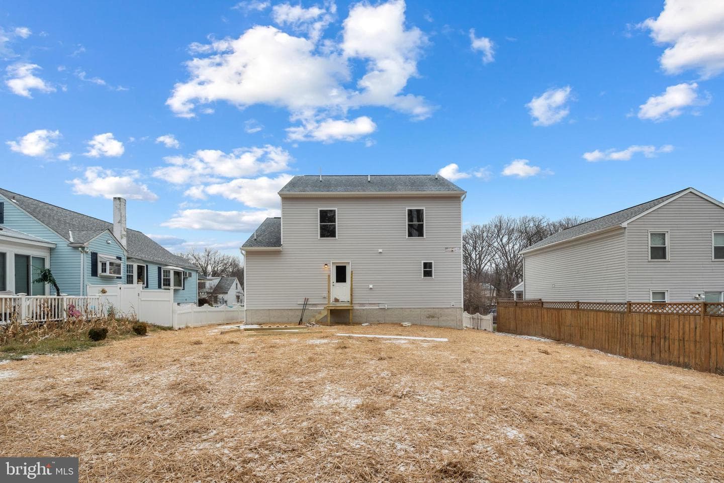 Elm Avenue photo 51