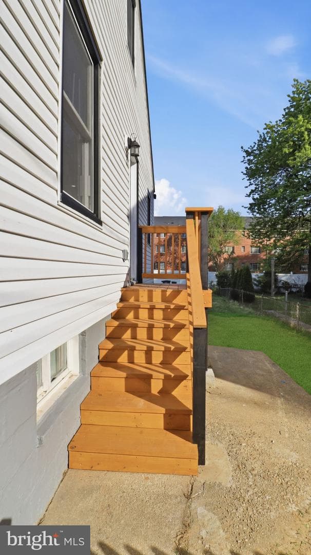 5633 Jamestown Road photo 41