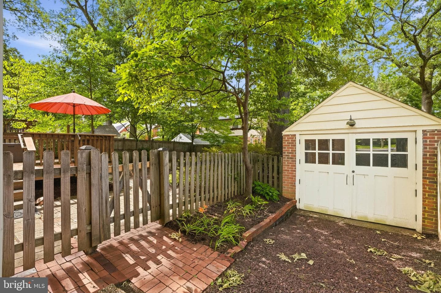 4003 Oglethorpe Street photo 27