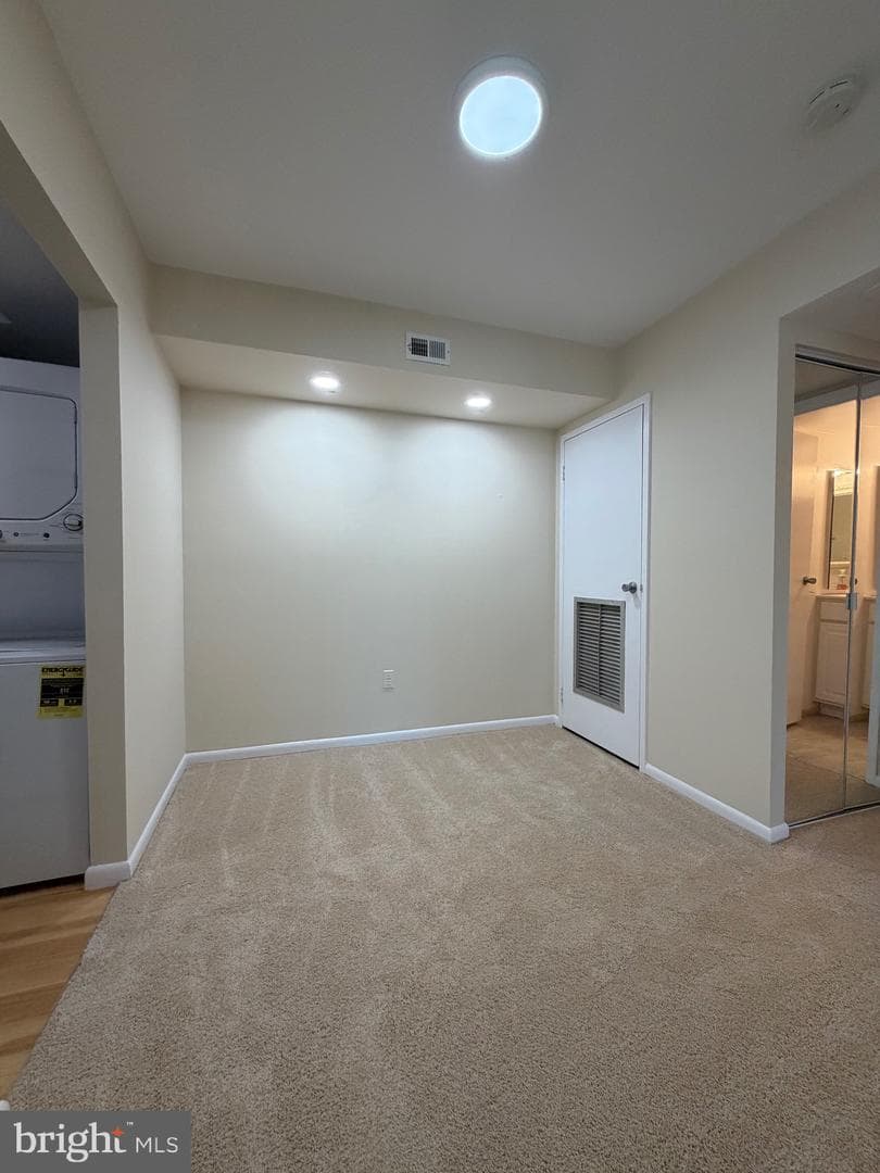 6996 Hanover Parkway #401 photo 10