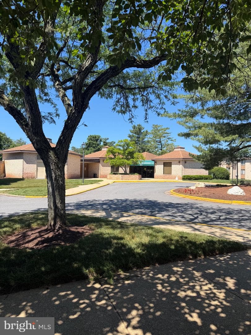 6996 Hanover Parkway #401 photo 14