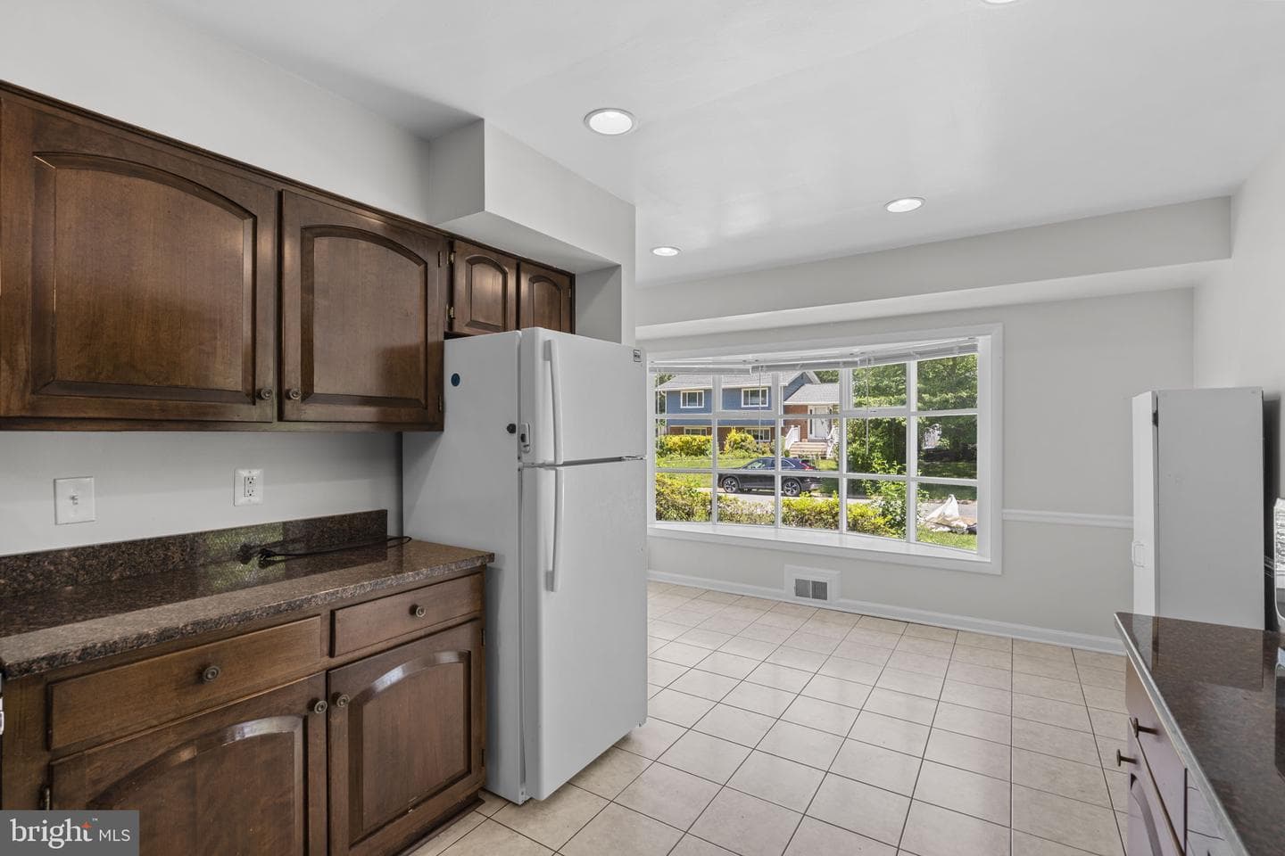 7524 Sweetbriar Drive photo 12
