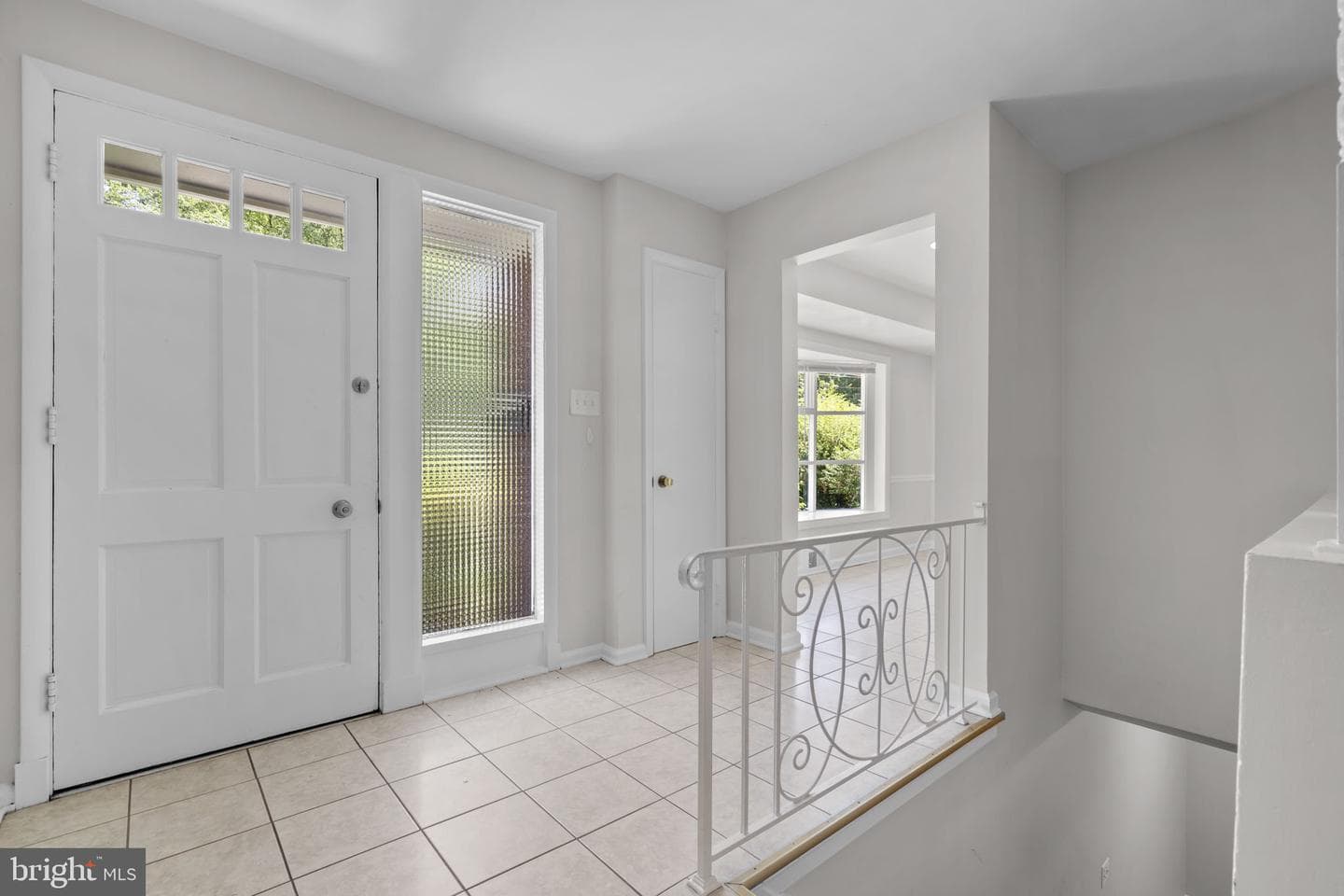 7524 Sweetbriar Drive photo 5