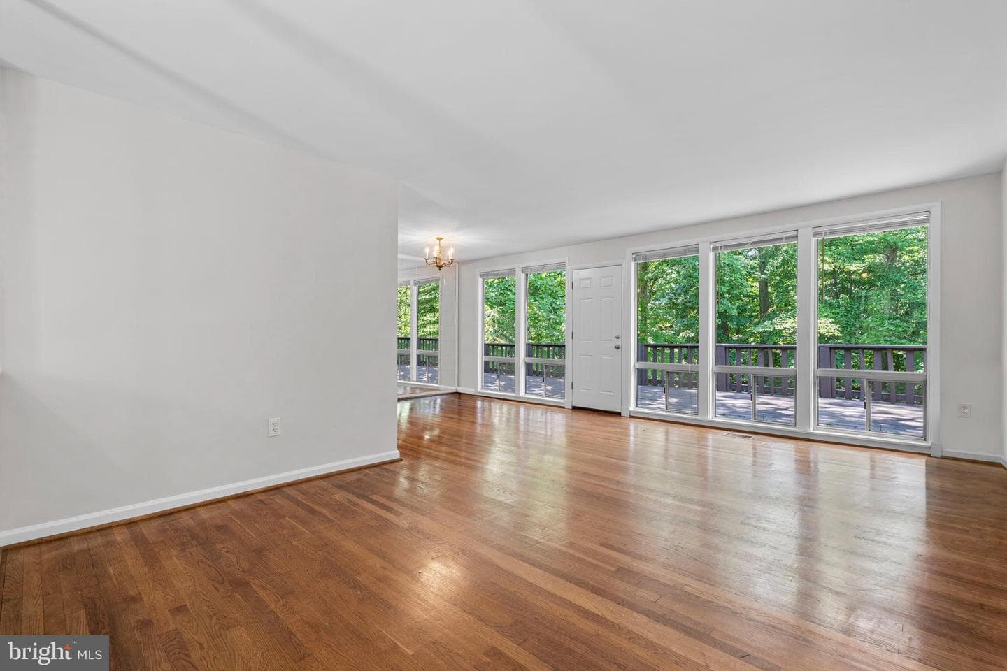 7524 Sweetbriar Drive photo 6
