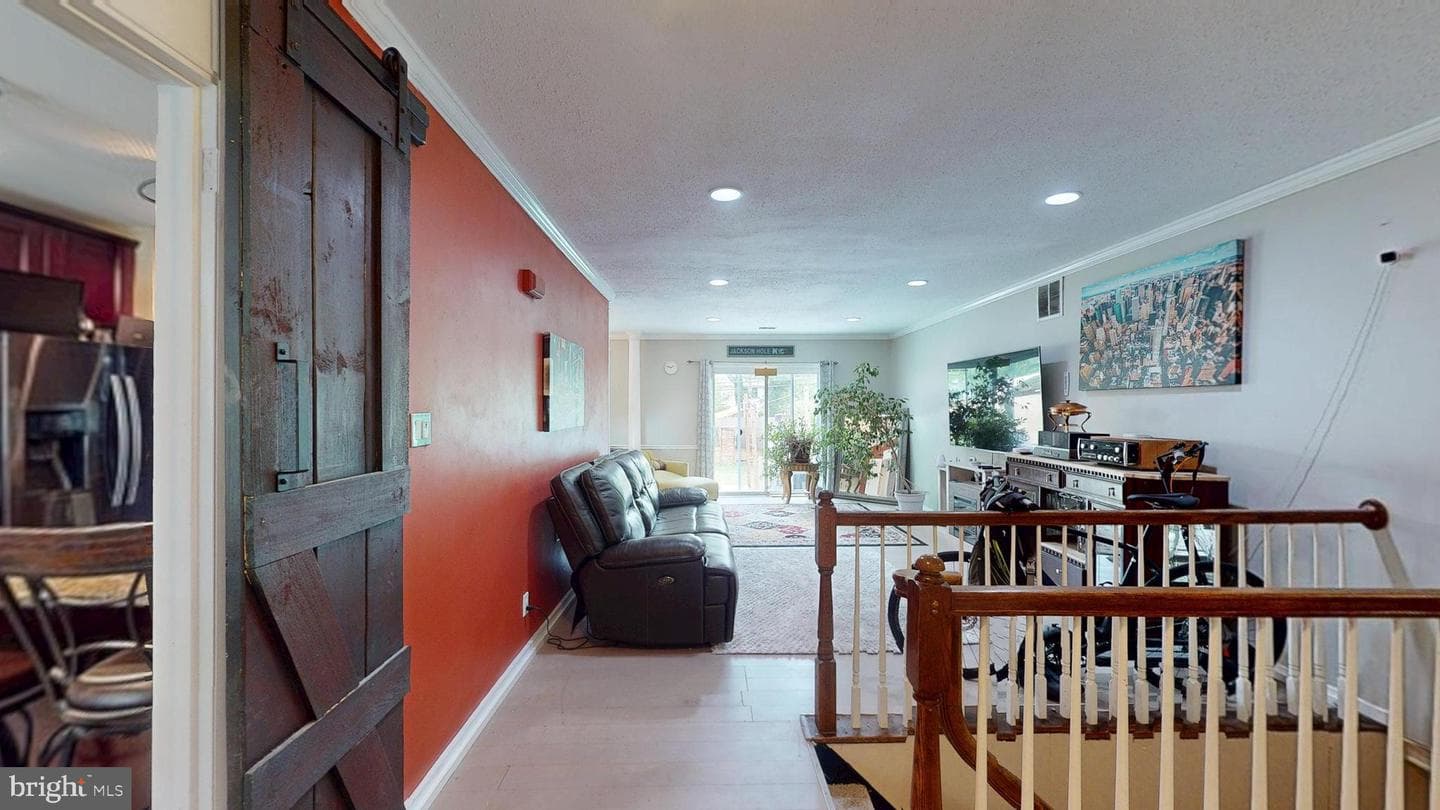 12532 Surrey Circle Drive photo 5