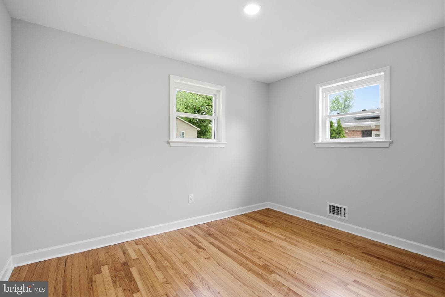 6615 Valley Park Road photo 13