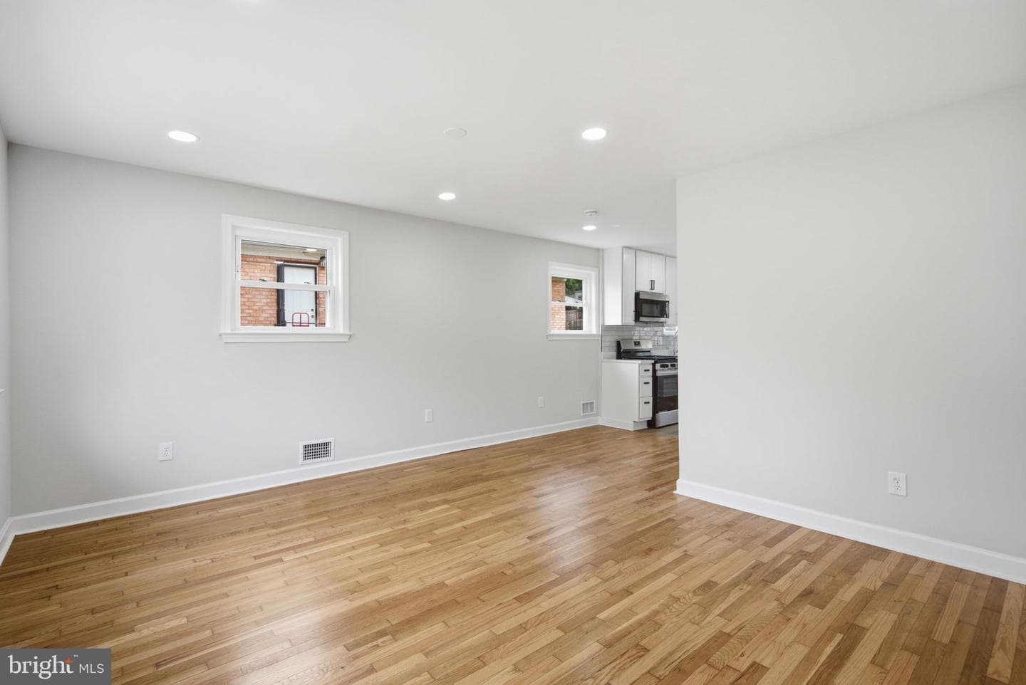 6615 Valley Park Road photo 3