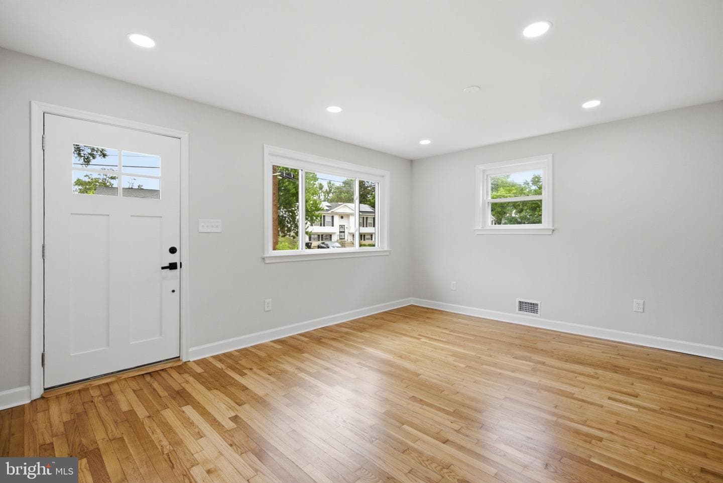 6615 Valley Park Road photo 4