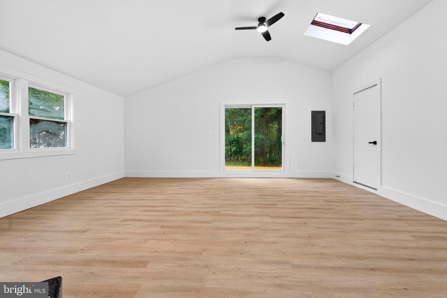 9200 Pleasant Court photo 30