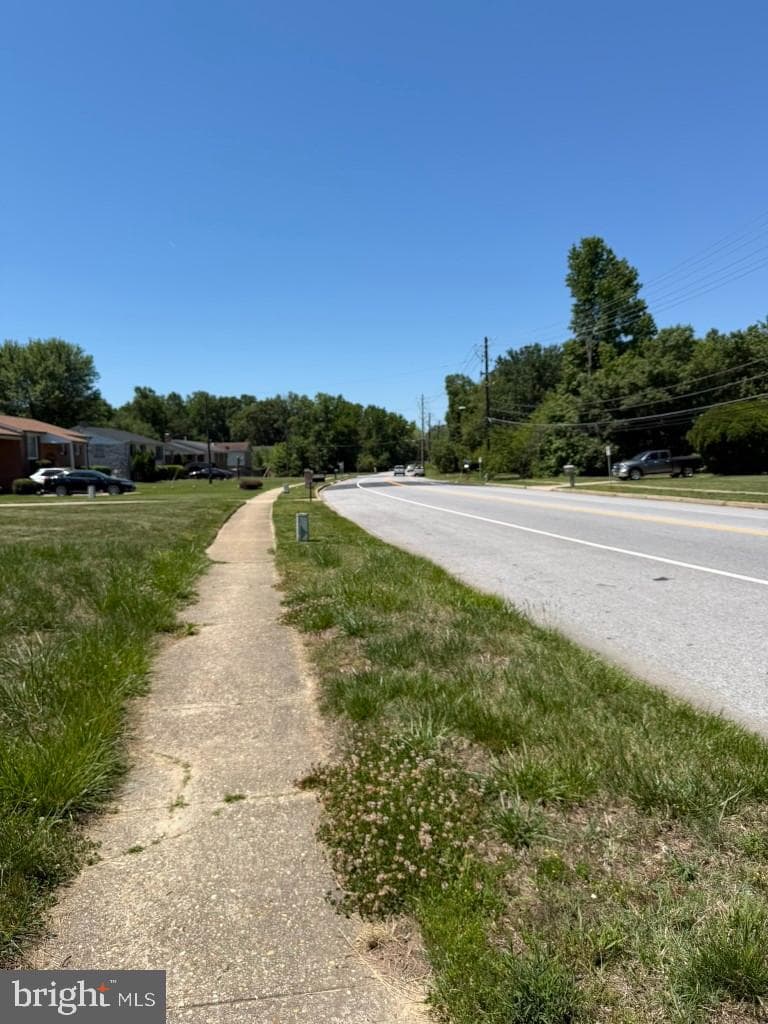 8504 Woodyard Road photo 5