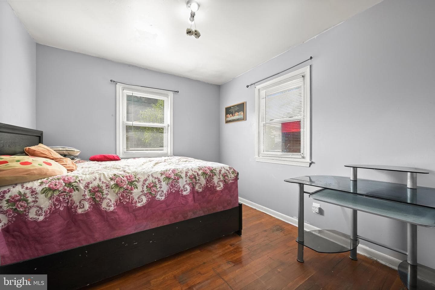 4705 Lincoln Avenue photo 11