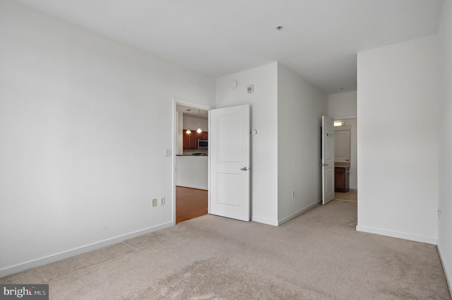 6506 America Boulevard #510 photo 27