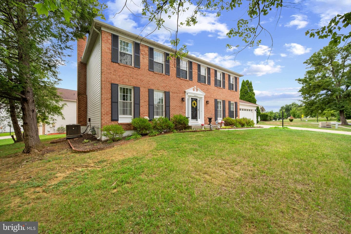1011 Winged Foot Drive photo 3