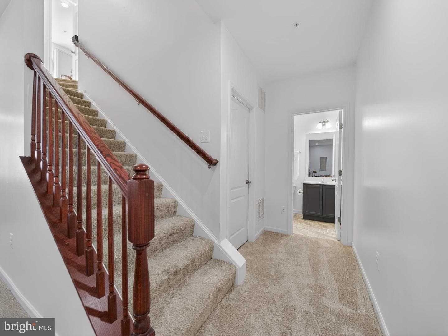 7008 Ltc William Hewlett Court photo 44