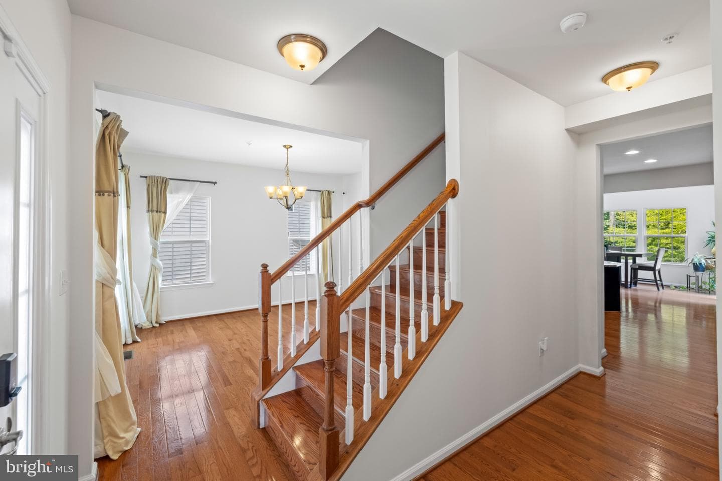 2911 Brentland Court photo 4