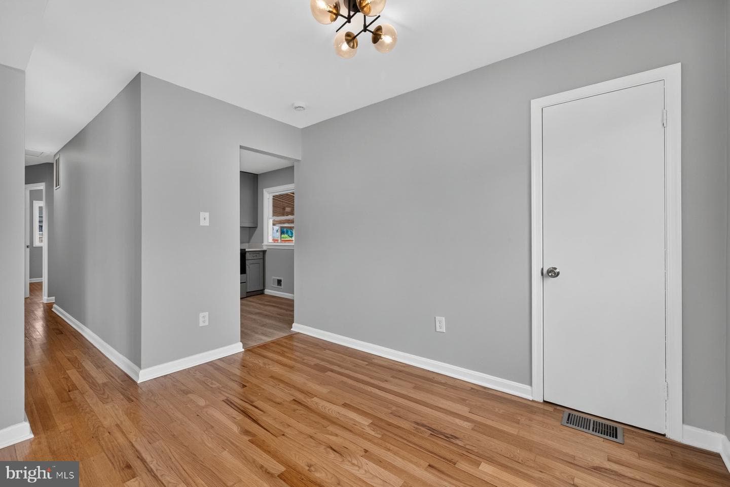 7408 Mason Street photo 7