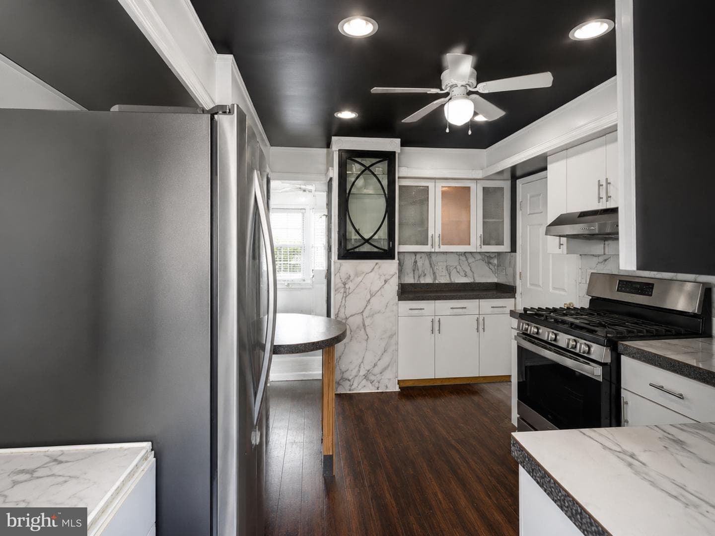 3211 32nd Avenue photo 9