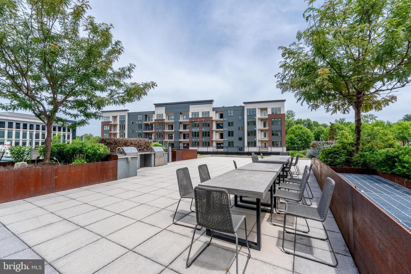145 Riverhaven Drive #131 photo 31