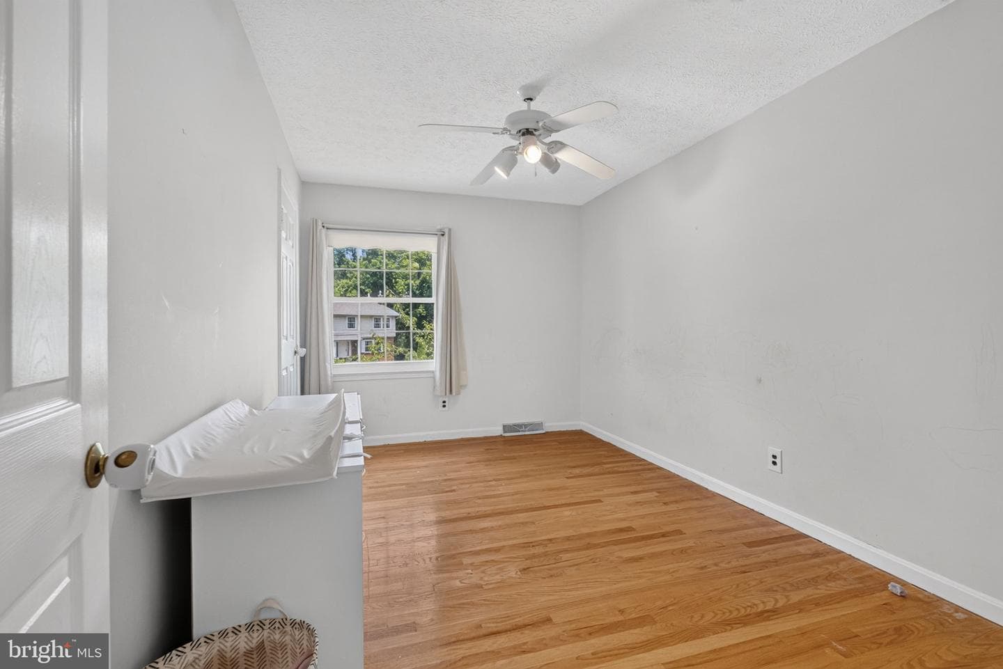 12904 Dauphin Court photo 31