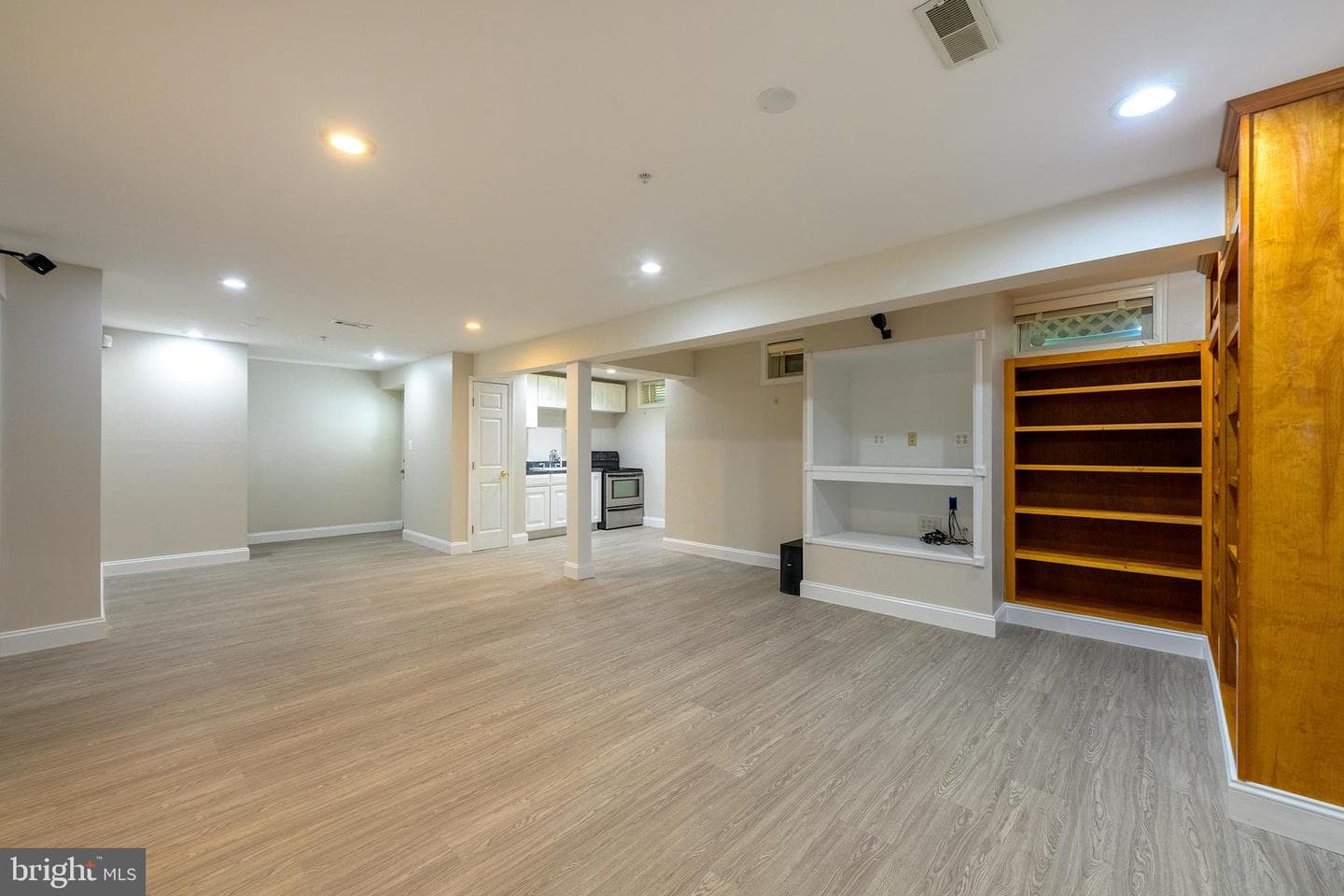 7414 Quixote Court photo 29