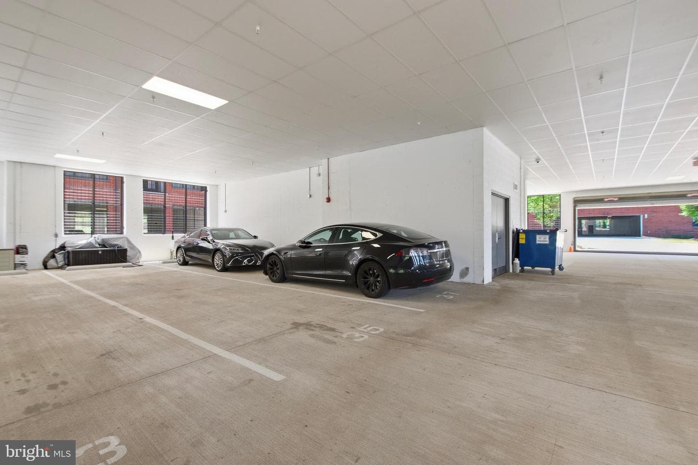 100 Saint Ives Place #108 photo 31