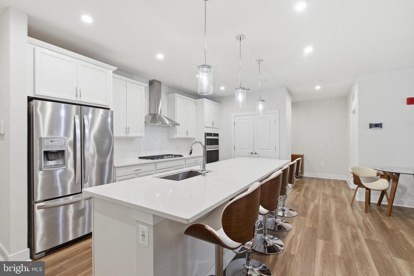 100 Saint Ives Place #108 photo 7