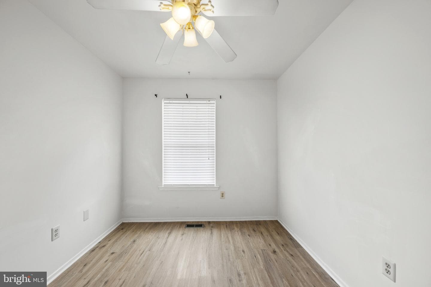 7032 Marbury Court photo 18