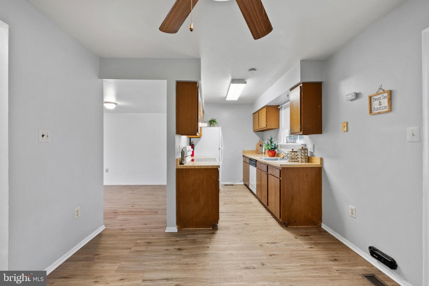 7032 Marbury Court photo 8