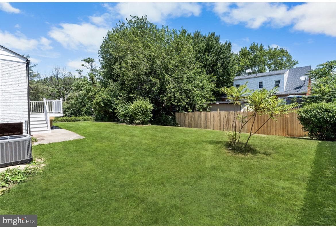 722 Sheridan Street photo 43
