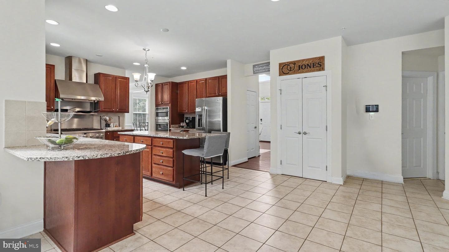 2700 Weary Creek Court photo 24