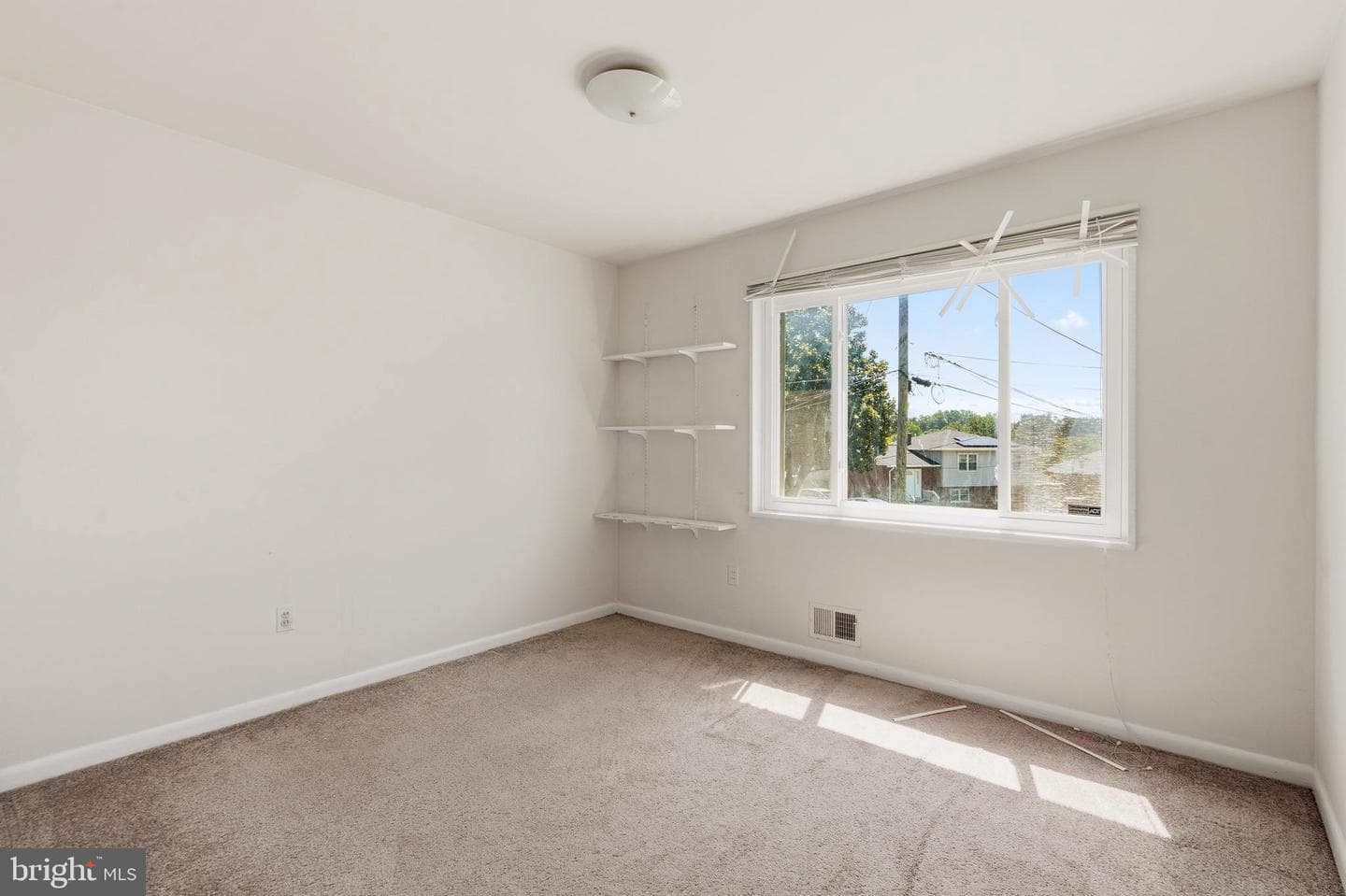 7201 Cloverdale Drive photo 7