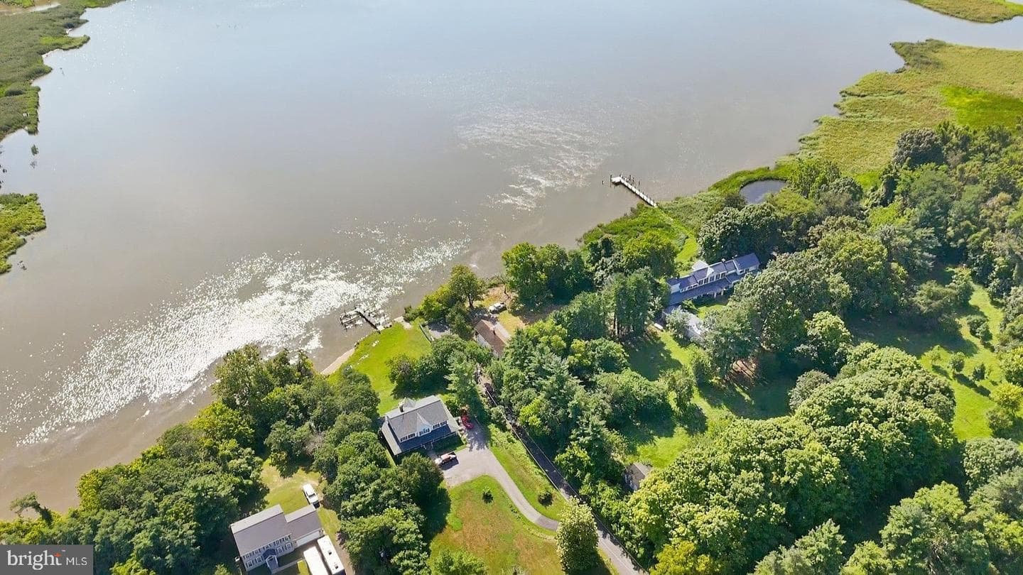 17501 Watershed Drive photo 39