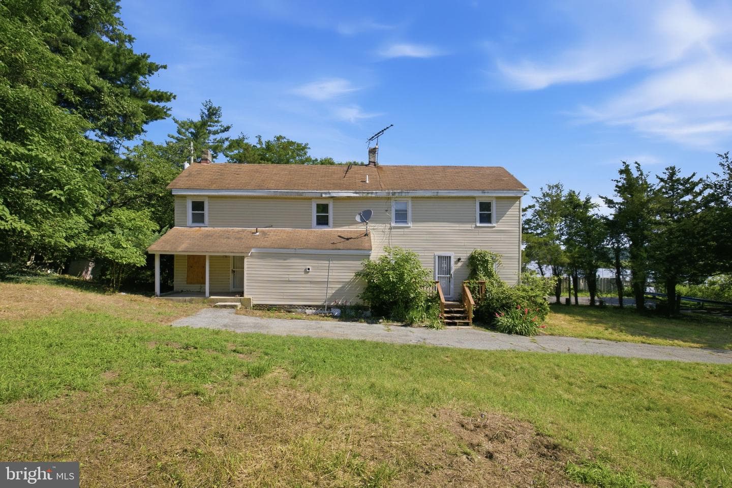 17501 Watershed Drive photo 5