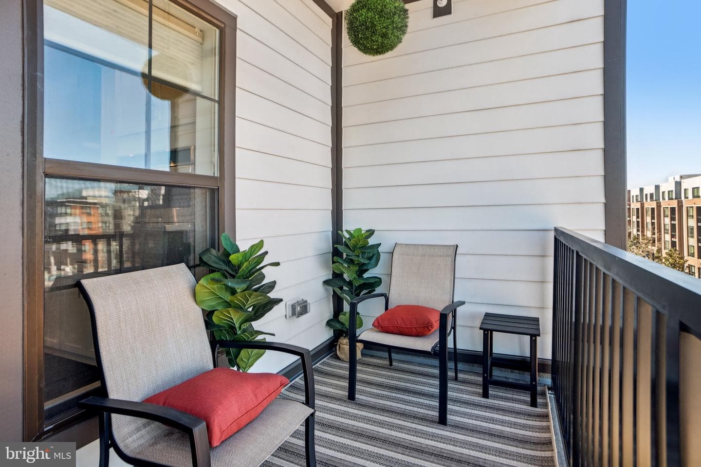 100 Saint Ives Place #306 photo 29
