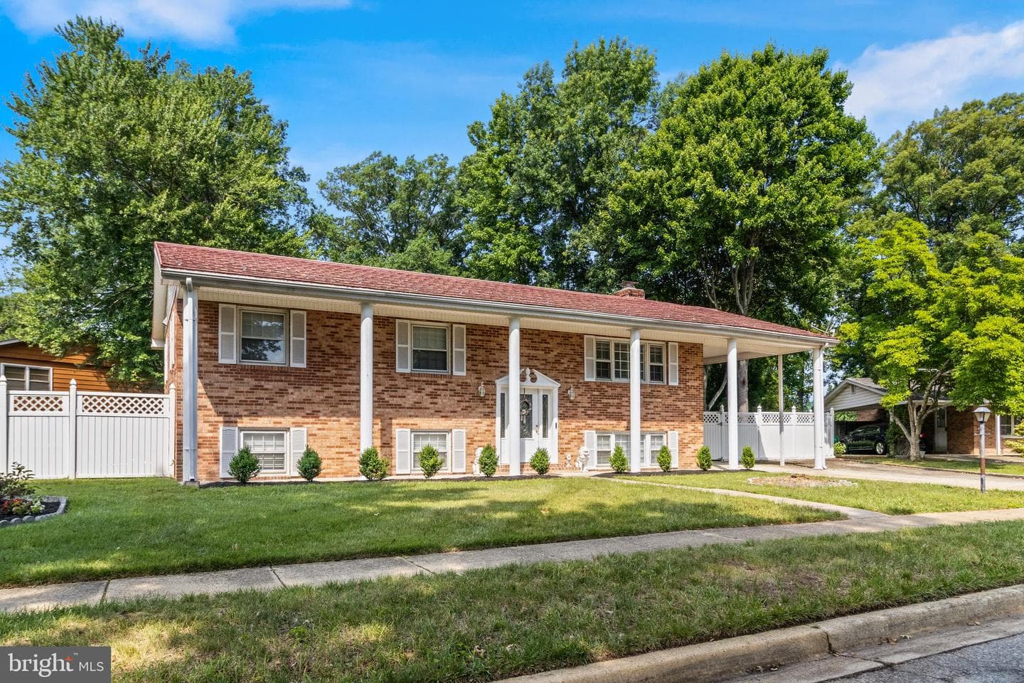12817 Peace Drive, Fort Washington