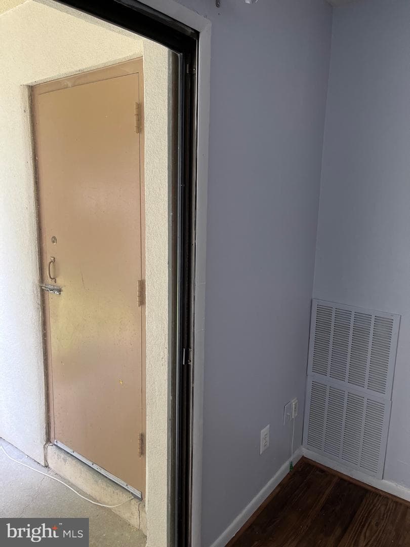 10118 Campus Way S #103-7b photo 18