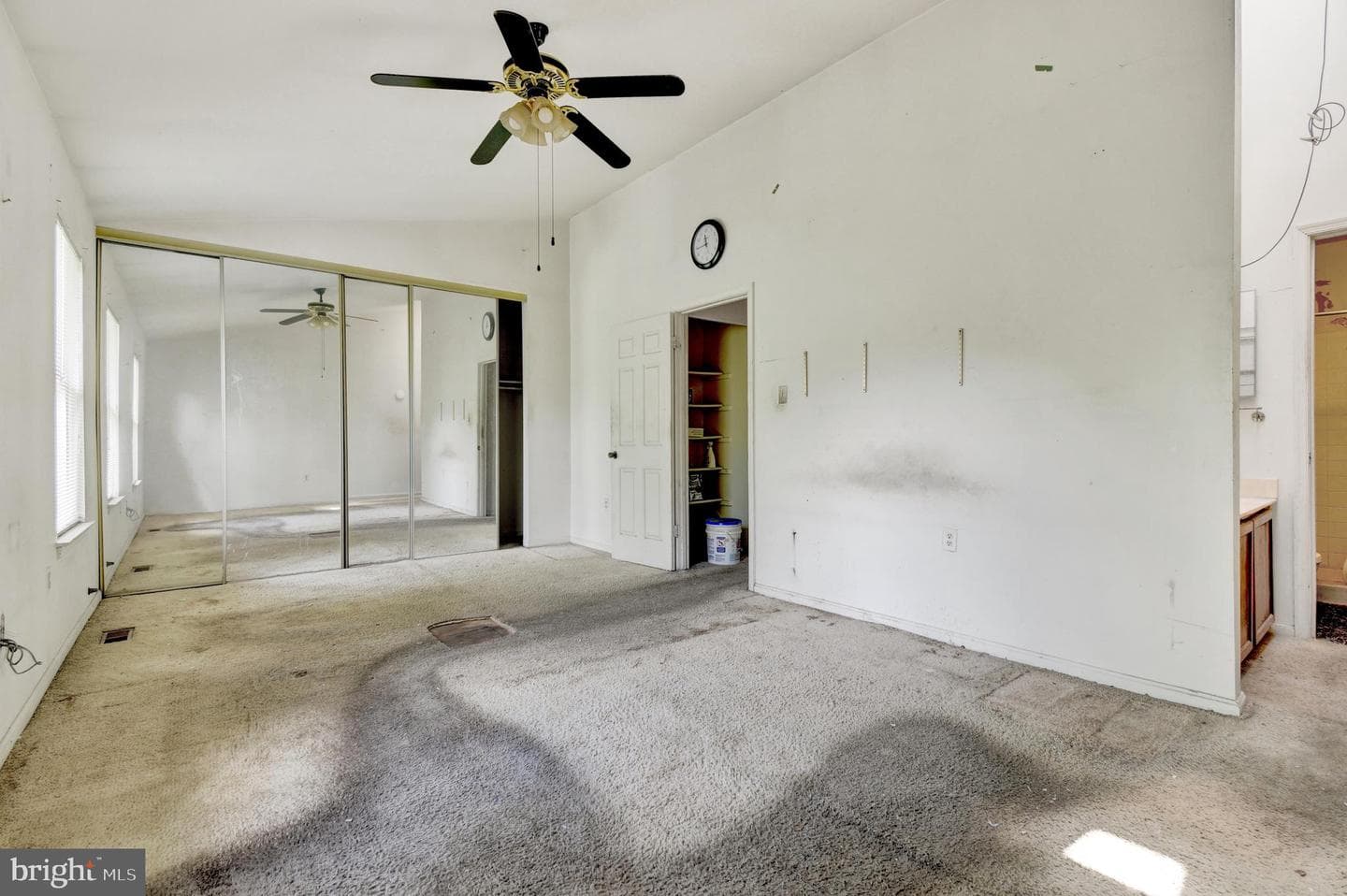 7111 Forbes Boulevard photo 16