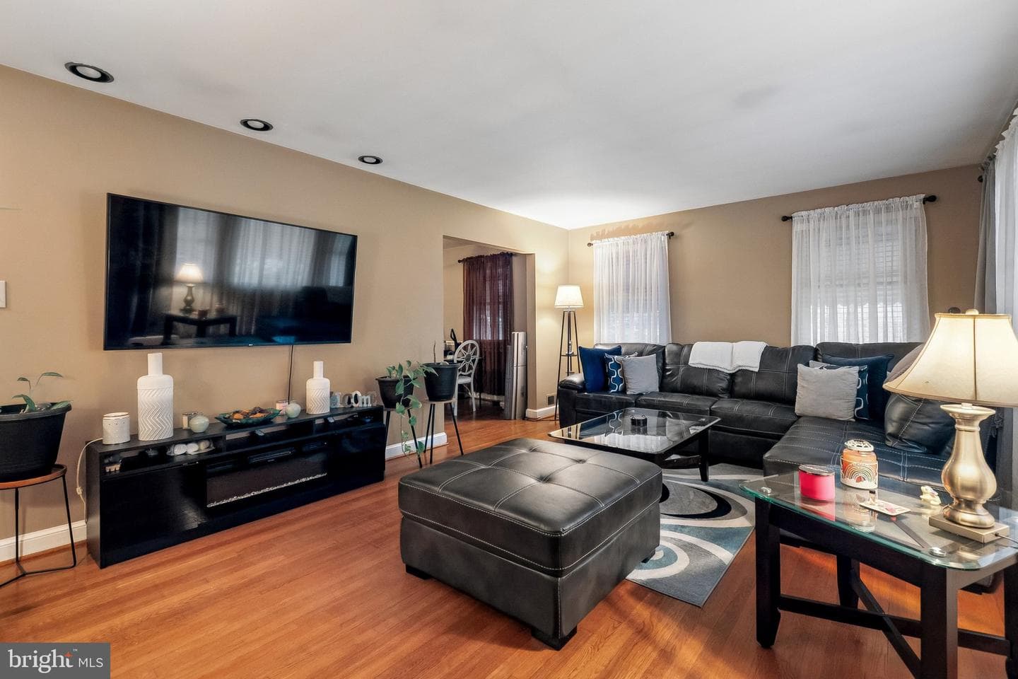 2503 Oxon Run Drive photo 4