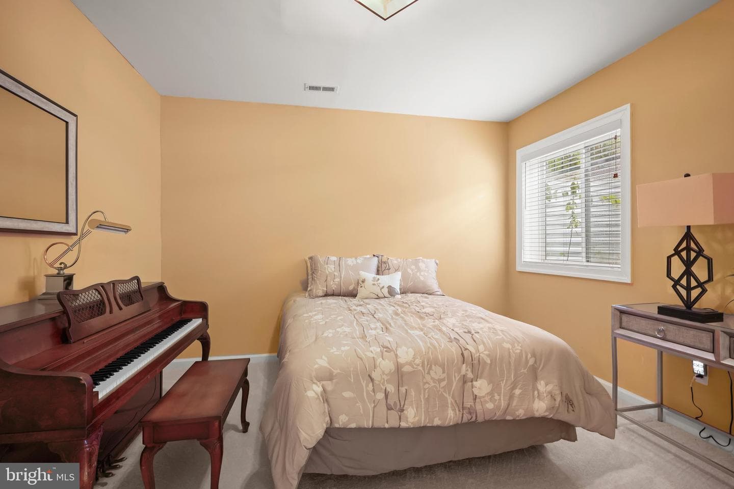 207 Bottsford Avenue photo 67