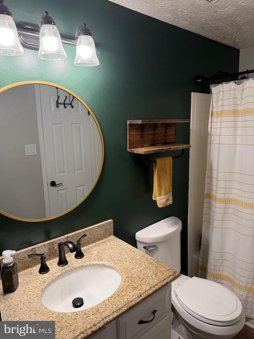 1216 Patriot Lane photo 3