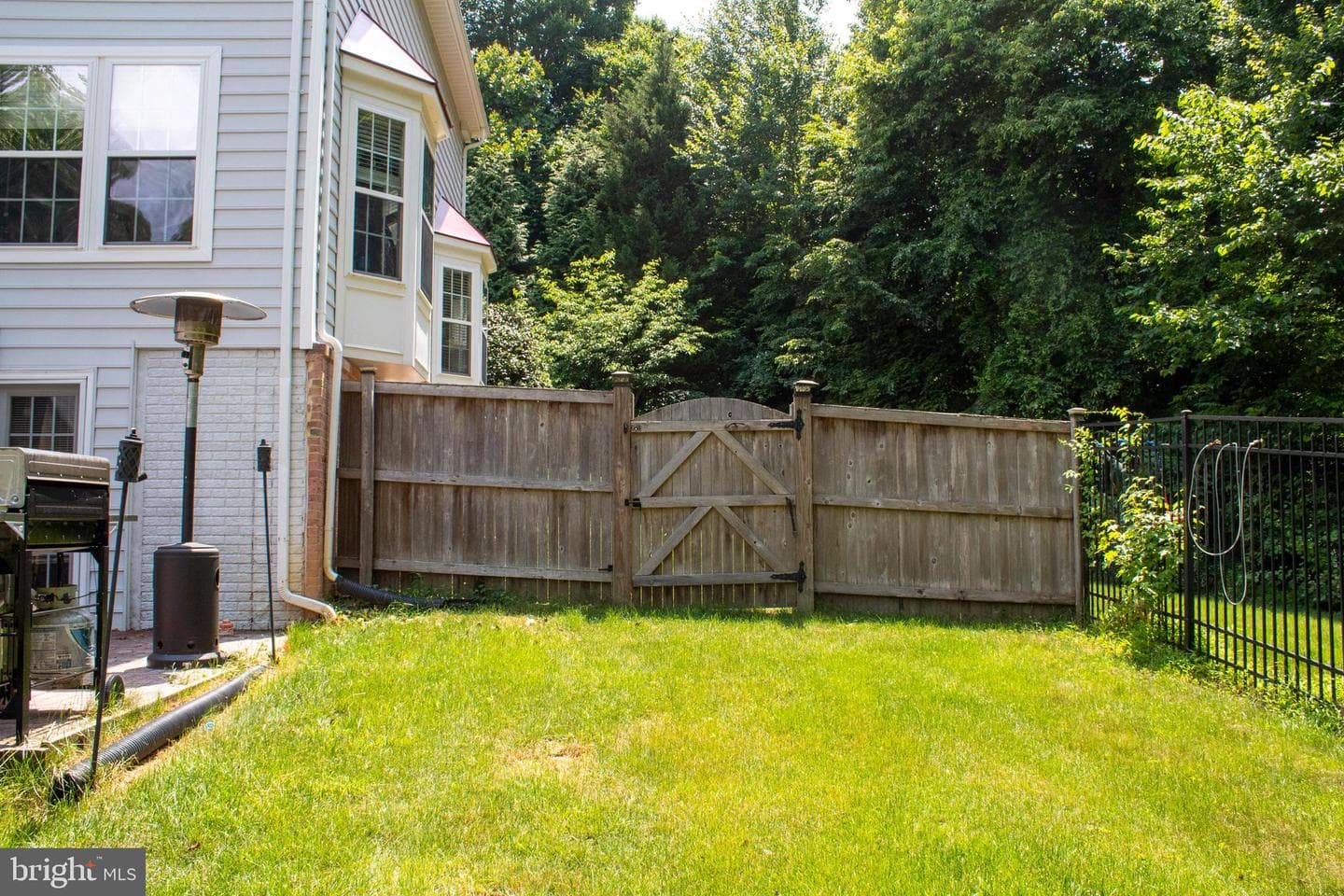 15509 Cheswicke Lane photo 30