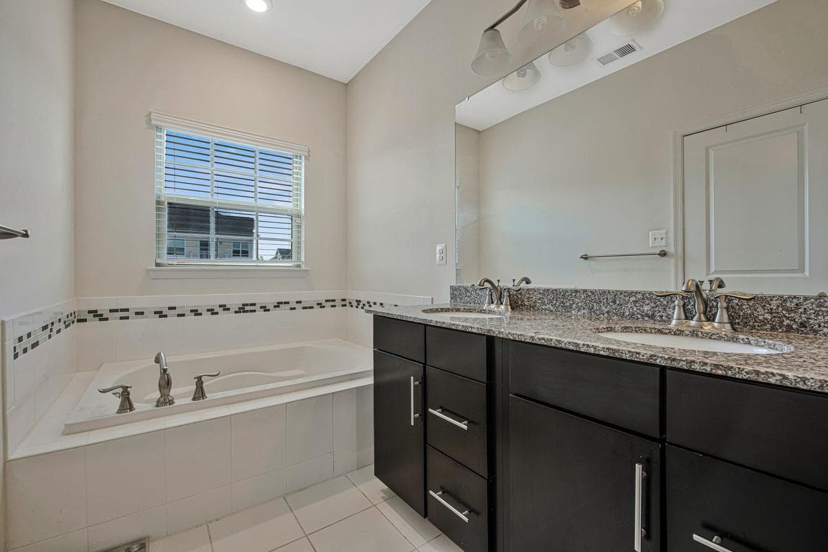 14413 Sandy Ridge Lane photo 23